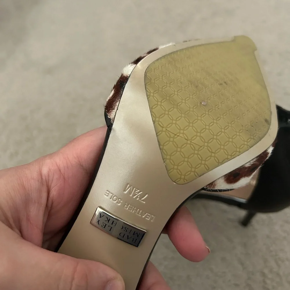 Badgley Mischka leopard print heels - Picture 12 of 12